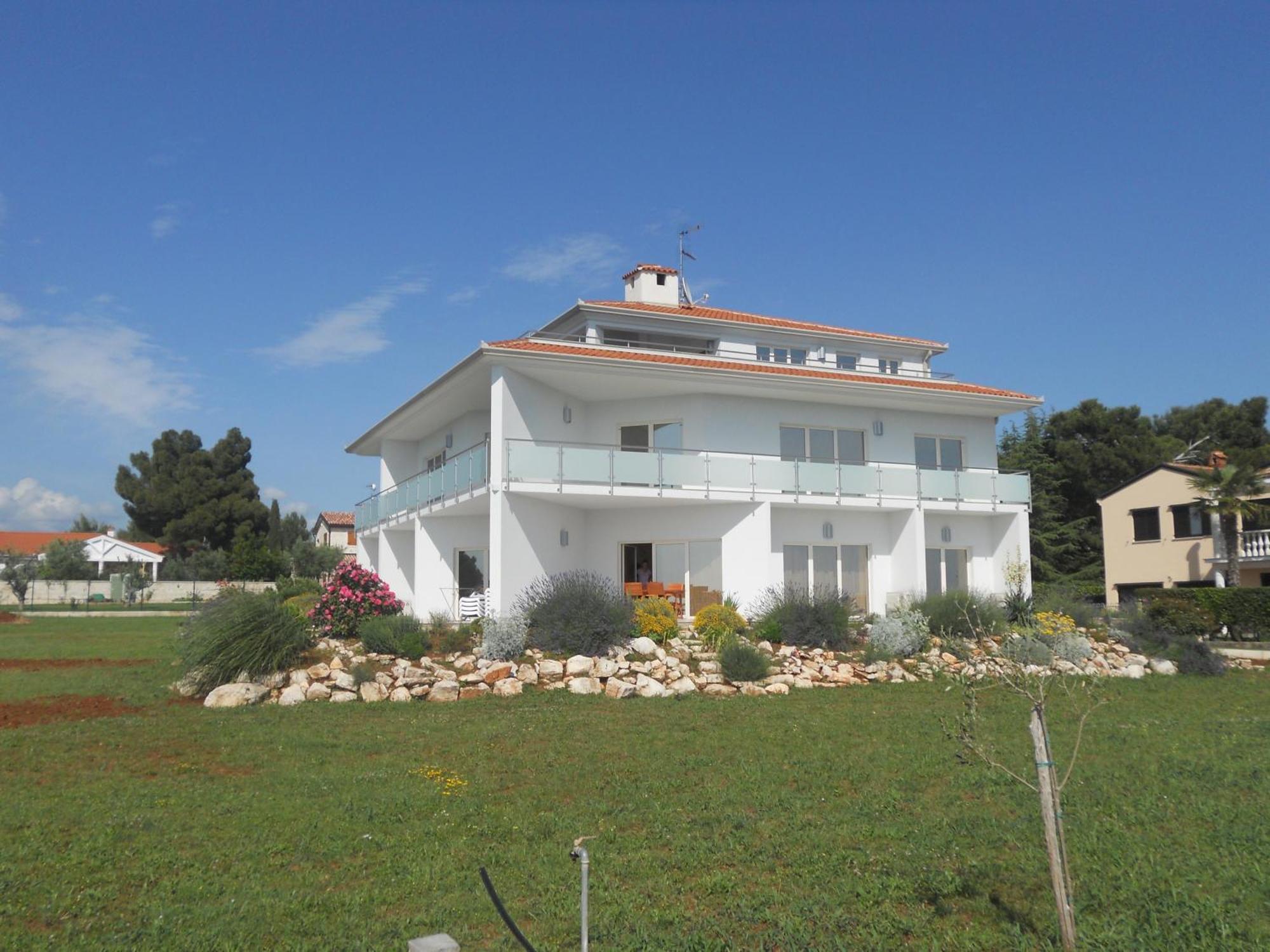 Apartments Alen Umag Exterior photo