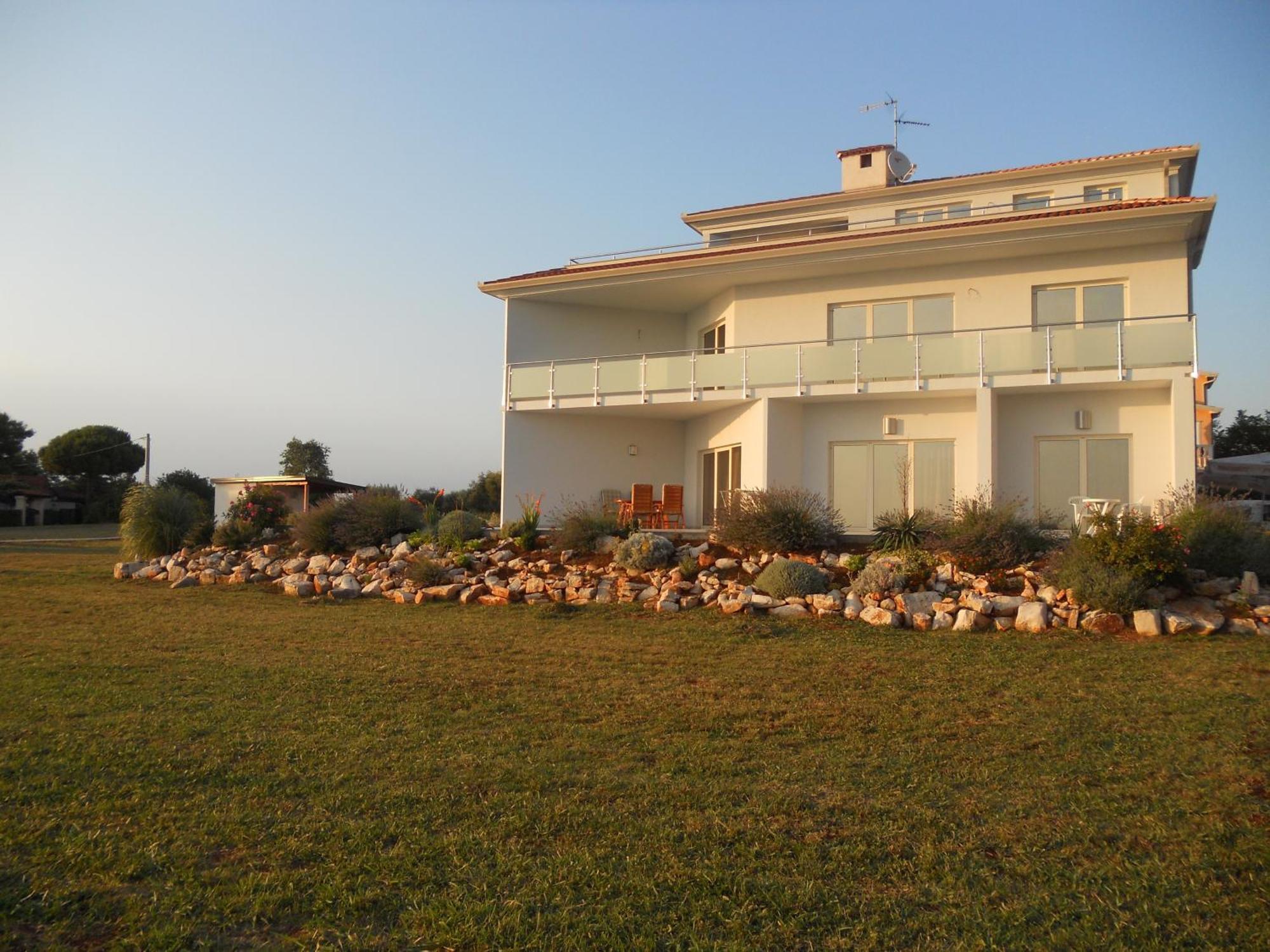 Apartments Alen Umag Exterior photo